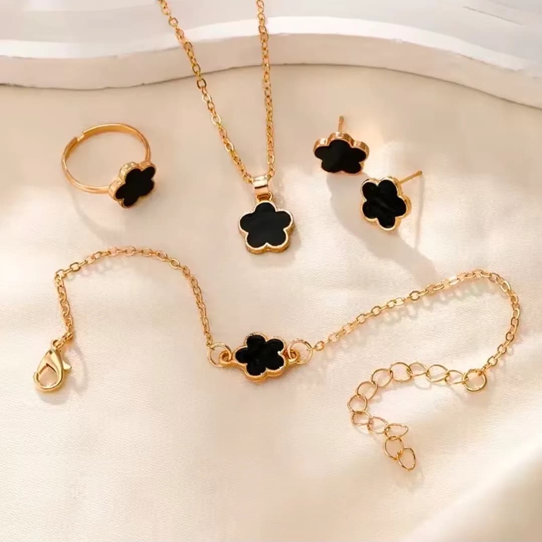 ✨ Trendy Clover Jewelry Collection ✨